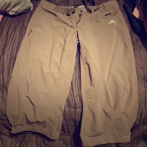 Outdoor cropped pants